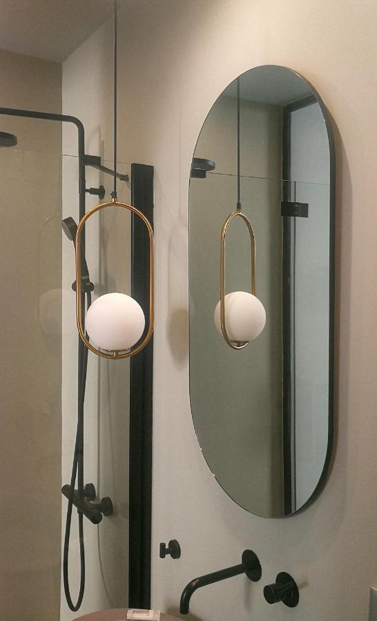 Luciani 33 Luxury Rooms Salerno Exterior photo