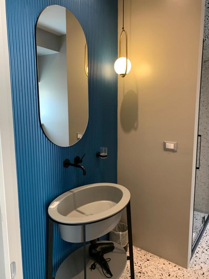 Luciani 33 Luxury Rooms Salerno Exterior photo